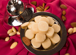 Badem Ezmesi 440 gr Özel Kutulu - Thumbnail